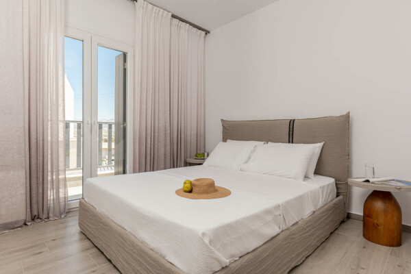 Grand Suite with Sea View Nilea Naxos Boutique Hotel